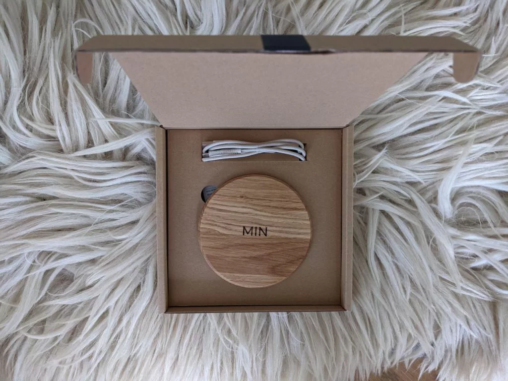Aká je česká bezdrôtová nabíjačka MIN PAD? Očarí vzhľadom 67 bezdratova nabijecka minshop 093125103 1024x768 1