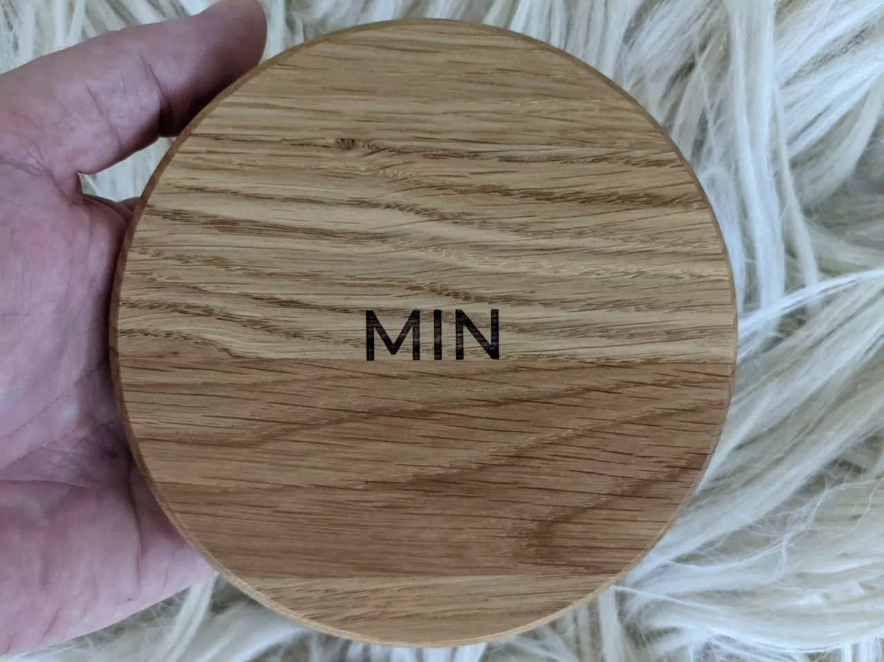 Aká je česká bezdrôtová nabíjačka MIN PAD? Očarí vzhľadom 73 bezdratova nabijecka minshop 093407823