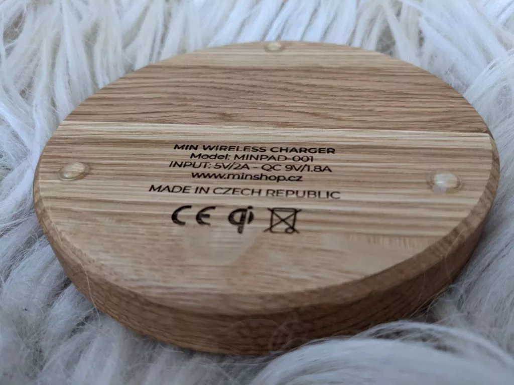 Aká je česká bezdrôtová nabíjačka MIN PAD? Očarí vzhľadom 70 bezdratova nabijecka minshop 093851195 1024x768 1